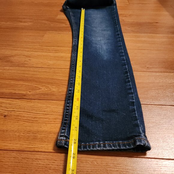 Abercrombie & Fitch Slim Straight Jeans - Picture 11 of 15